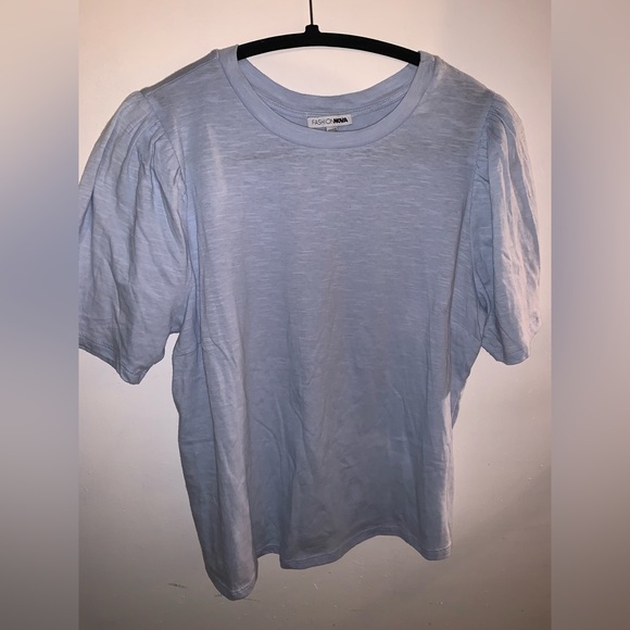 Women’s Shirt - Picture 1 of 1